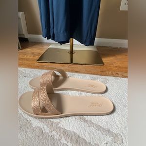 Jewel Badgley Mischka Rose Gold Flats Sandals
